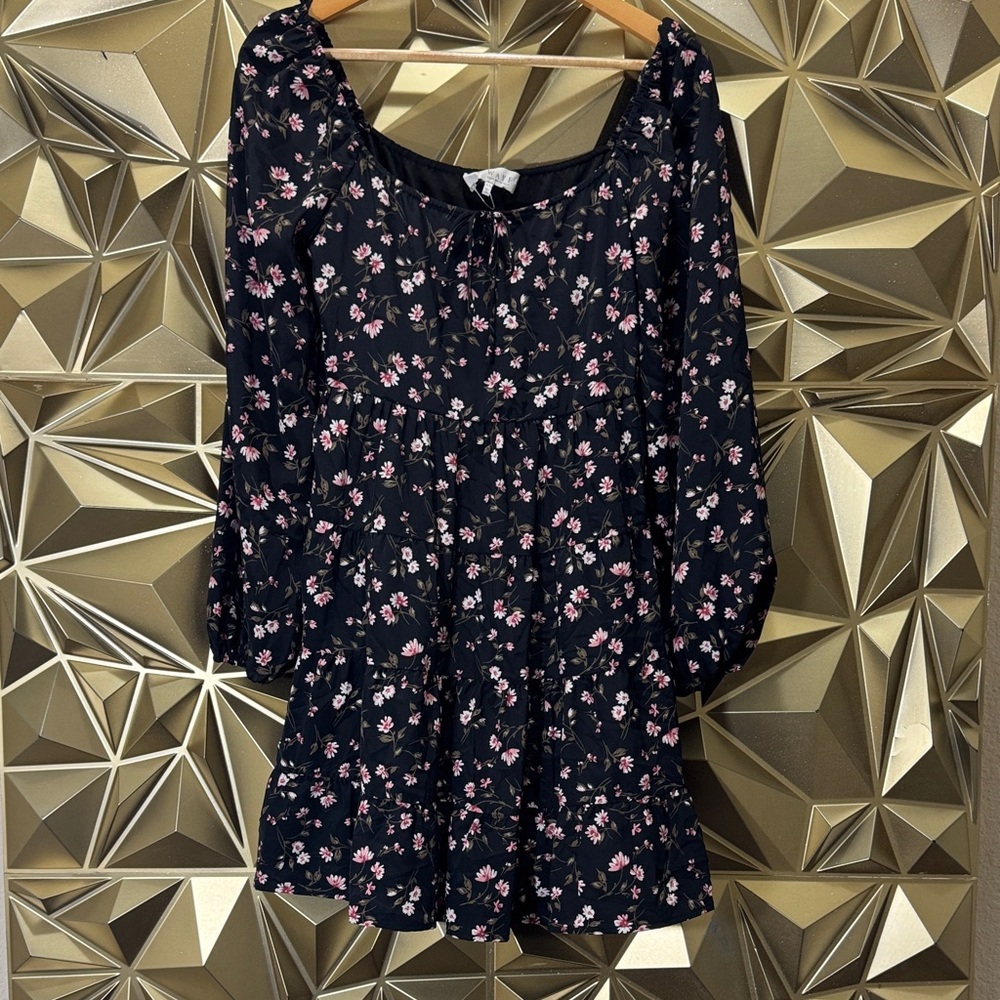Wayf Black Floral Blouse‎
